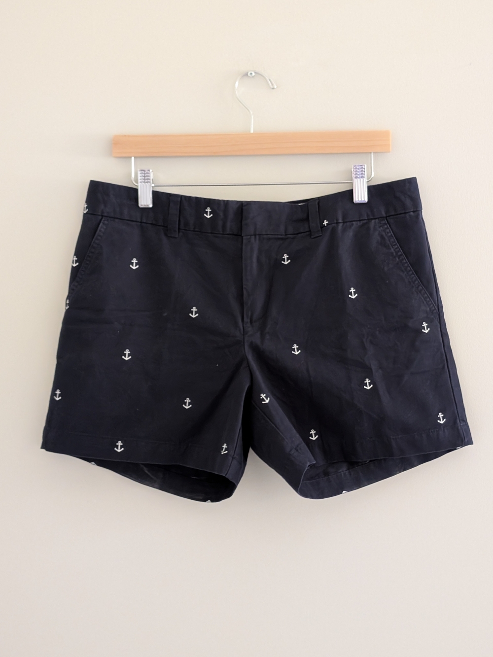 Tommy Hilfiger Women's 10 Navy Anchor Printed Women’s Shorts